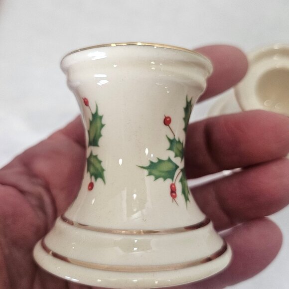 Lenox Winter Greetings Candlestick Pair With Two Red Tapers Boxed - Picture 9 of 12